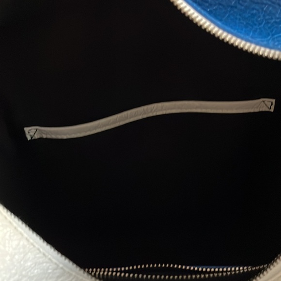 Brand New Balenciaga bazaar bag - Picture 7 of 11